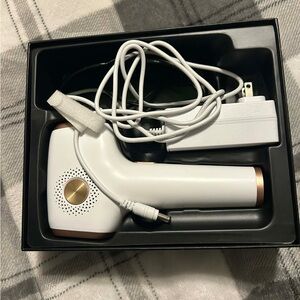 Ice Cooling Hair Removal